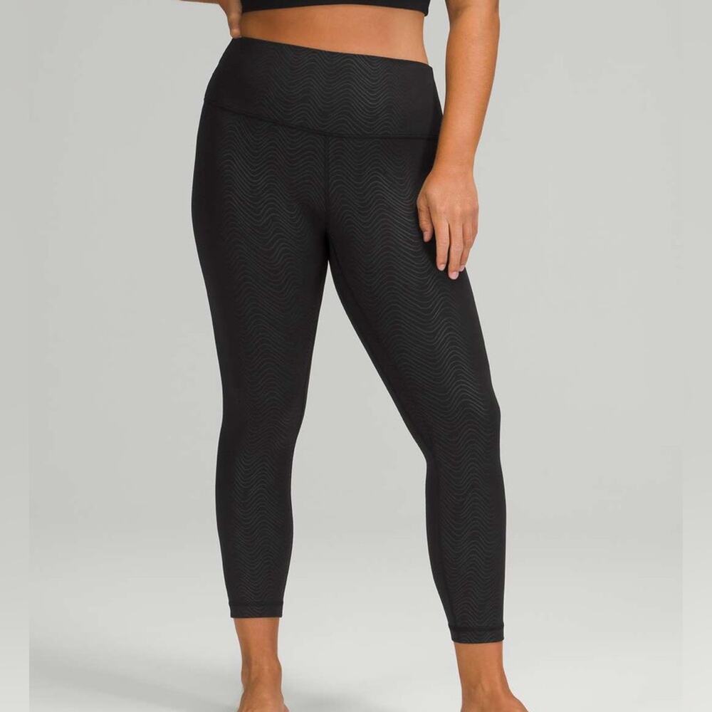 Lululemon Align High-Rise Pant 25" Aqueous Emboss Black Size 10 - Picture 6 of 8